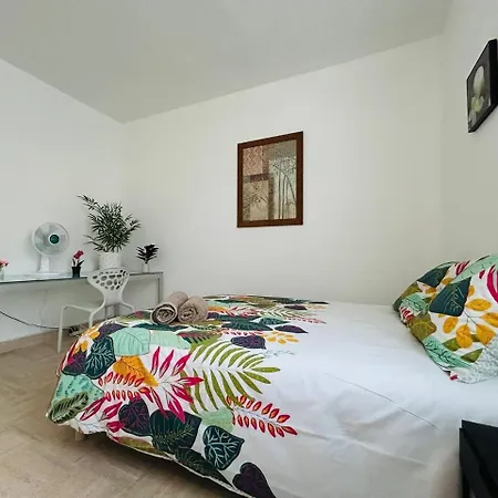 Casa Patio Fleuri Сasa de vacaciones Angers