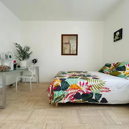 Casa Patio Fleuri Сasa de vacaciones Angers