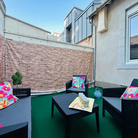 Casa Patio Fleuri Сasa de vacaciones Angers